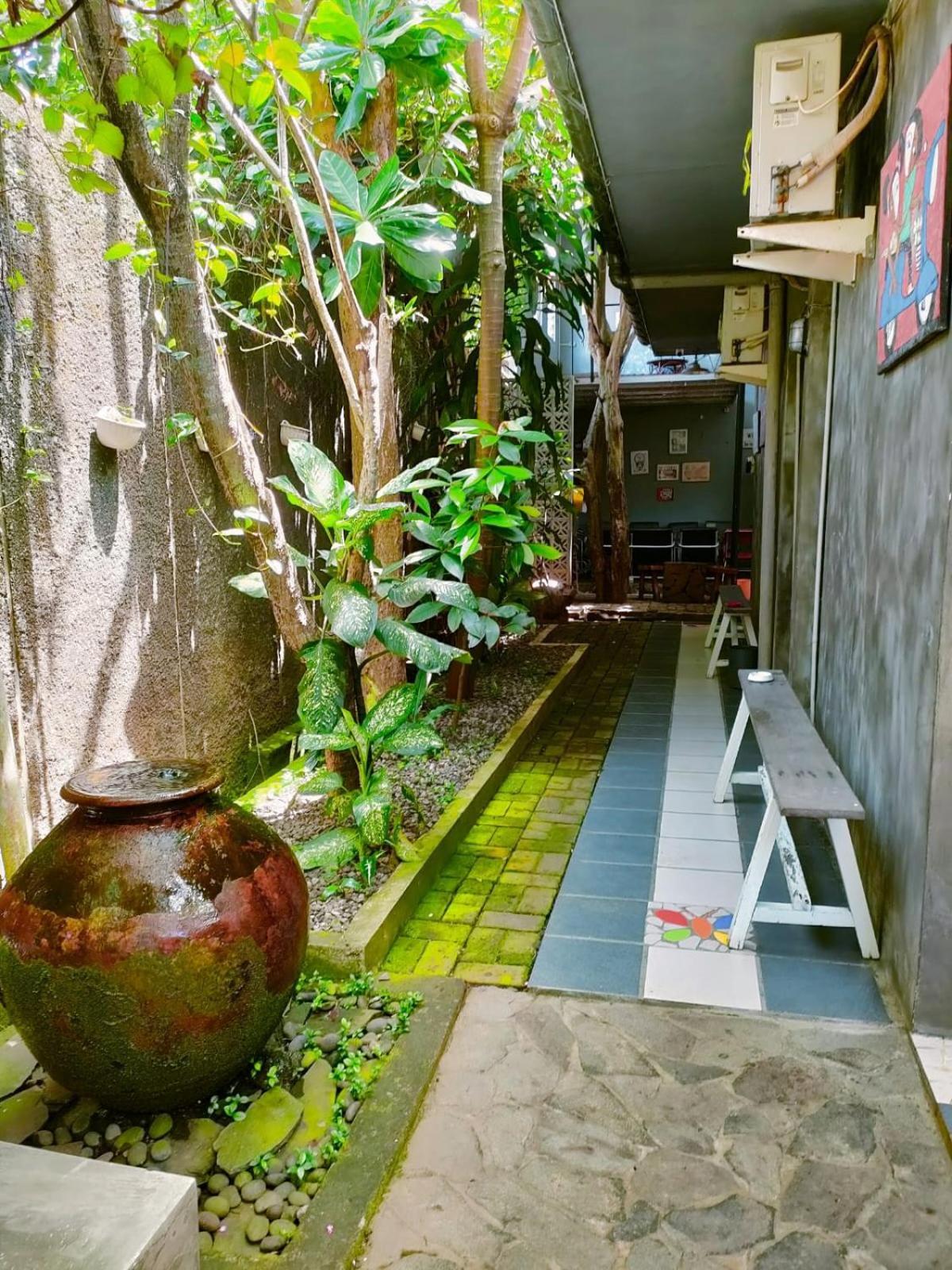 Jeng Tini Guest House Bogor Exterior foto