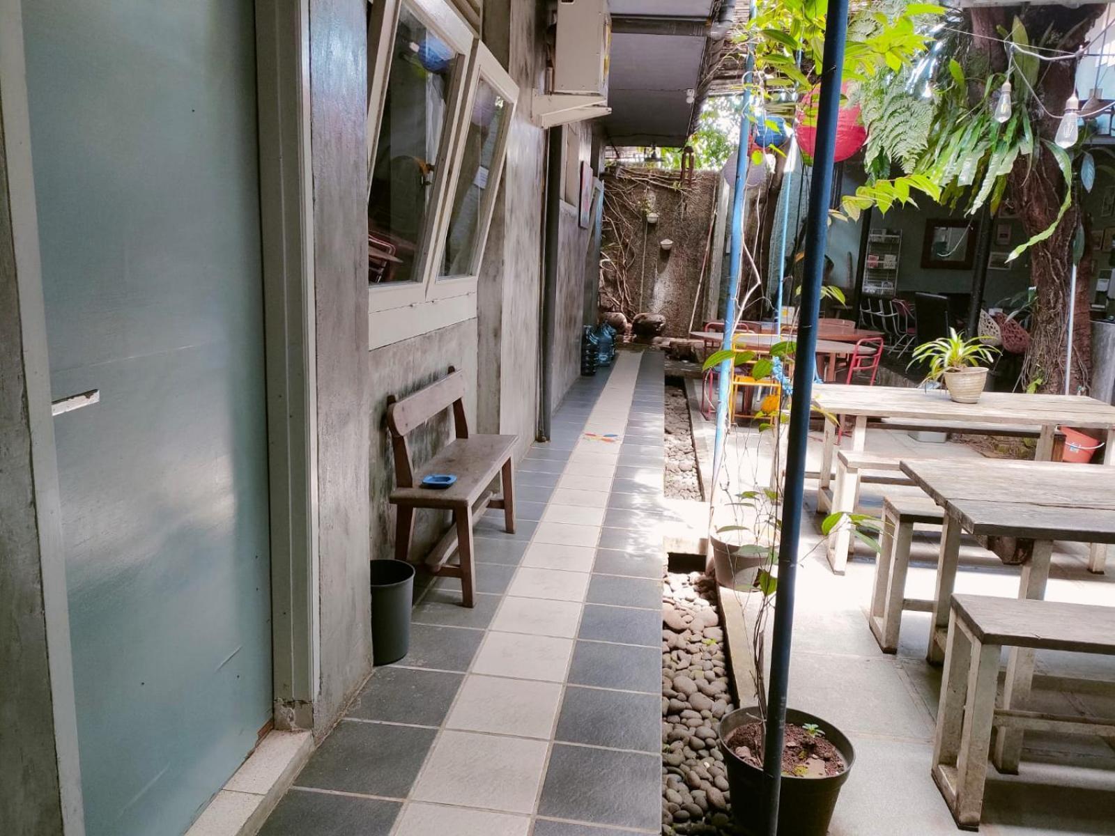 Jeng Tini Guest House Bogor Exterior foto